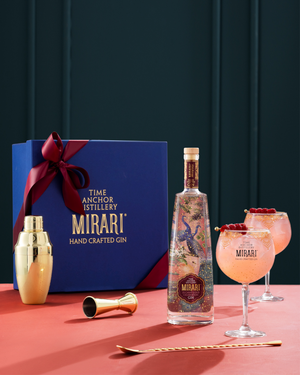 
                  
                    Cocktail Experience Gift Box
                  
                